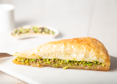 baklava with pistachio (carrot slices) - Thumbnail