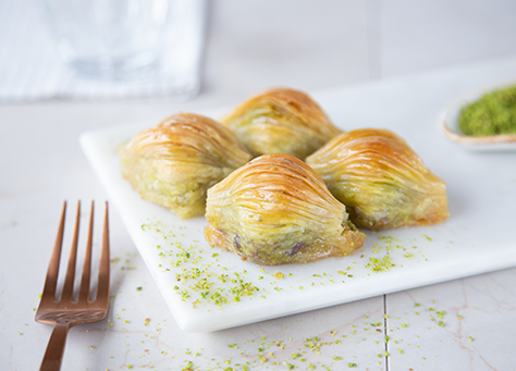 Midye Baklava with Pistachio