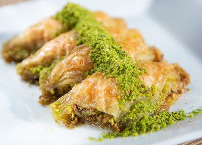 Şöbiyet with Pistachio - Thumbnail