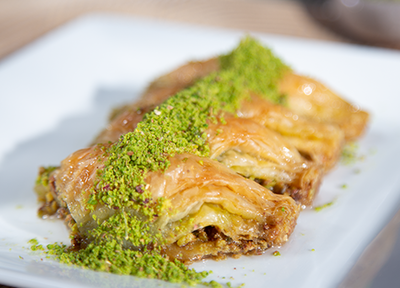 Şöbiyet with Pistachio - Thumbnail